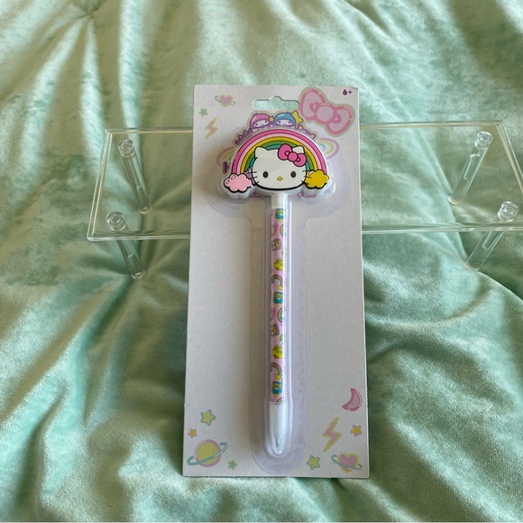 Sanrio Hello Kitty Reusable Bottle, Pen, and Plush Dangler - Picture 5 of 6
